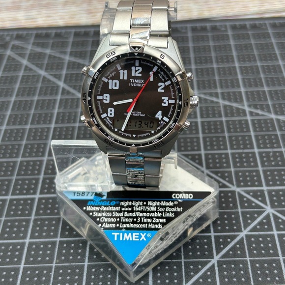 Timex Indiglo Water Resistant 50M Alarm Chrono Timer Watch Never Worn - Picture 3 of 6